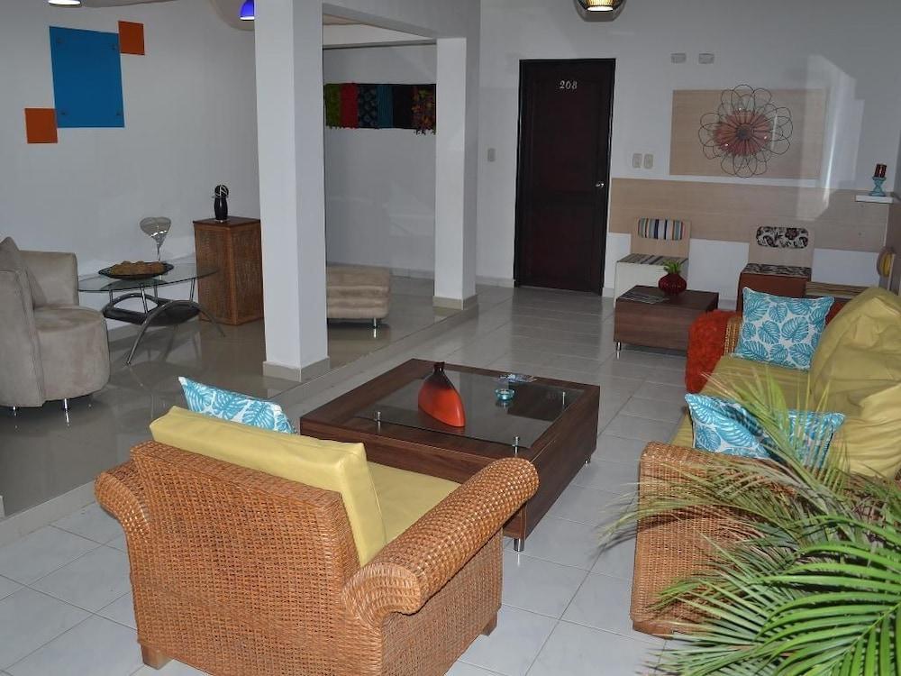 Ayenda Casa Real Hotel Monteria Ngoại thất bức ảnh