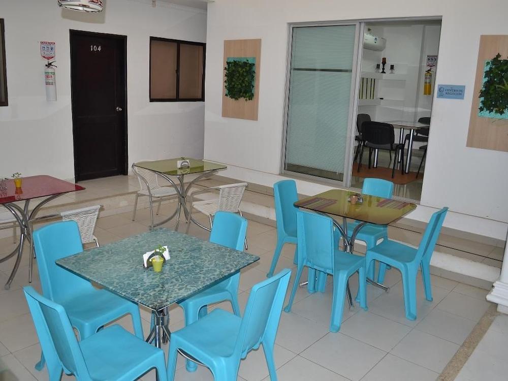Ayenda Casa Real Hotel Monteria Ngoại thất bức ảnh