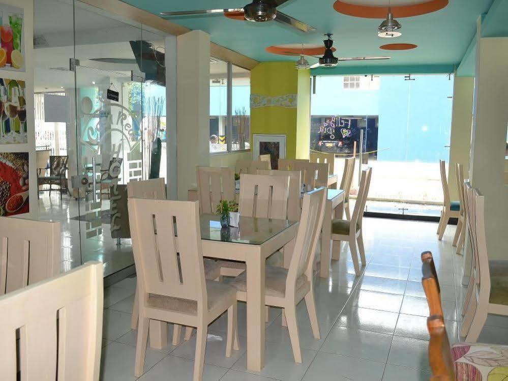 Ayenda Casa Real Hotel Monteria Ngoại thất bức ảnh